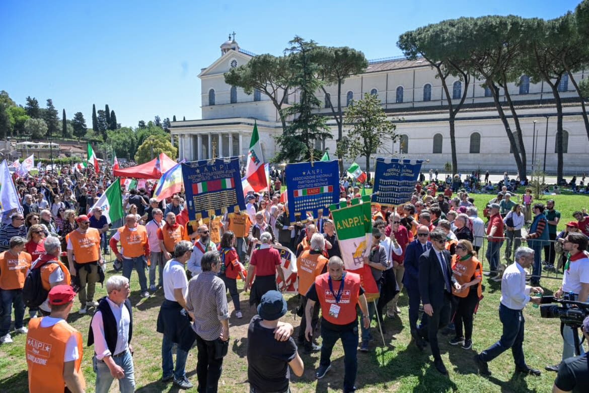 25 aprile, condanniamo violenza ma no a strumentalizzazioni